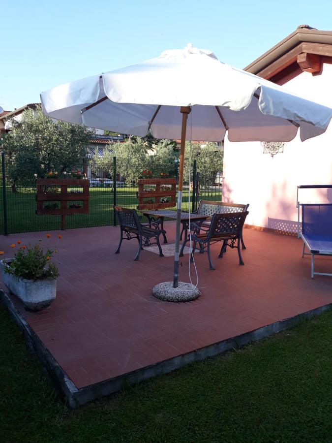 Caise Villa Кастелнуово Магра Екстериор снимка